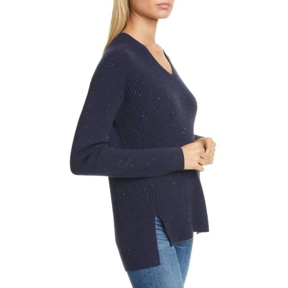 Nordstrom Signature 100% Cashmere V Neck‎ Pullover